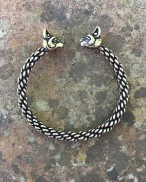 Cat Bracelet - Light Braid