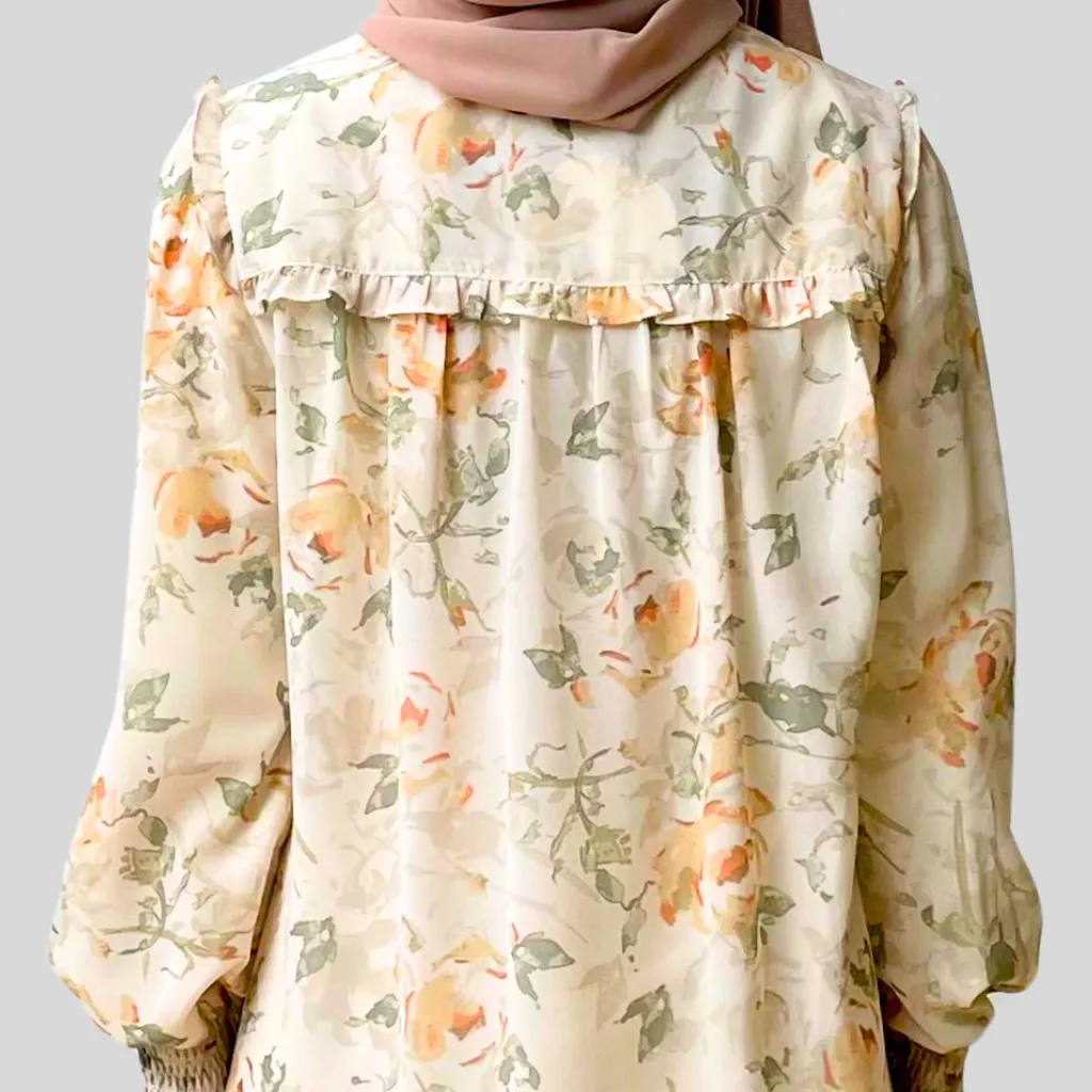 Daphne Set Blouse And Skirt