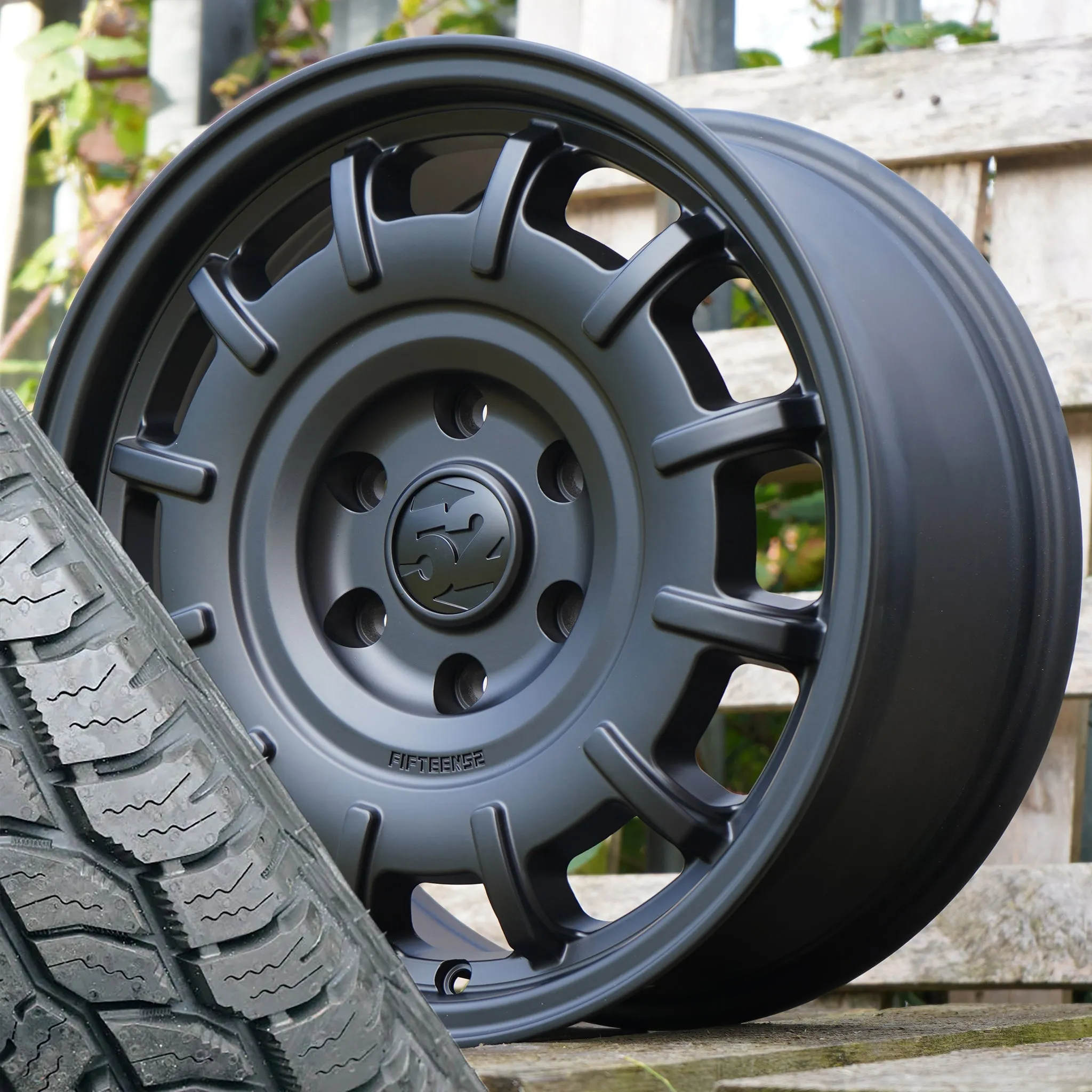 Fifteen52 Bundt SV 17" Wheel & Tyre Package for INEOS Grenadier (2023 )