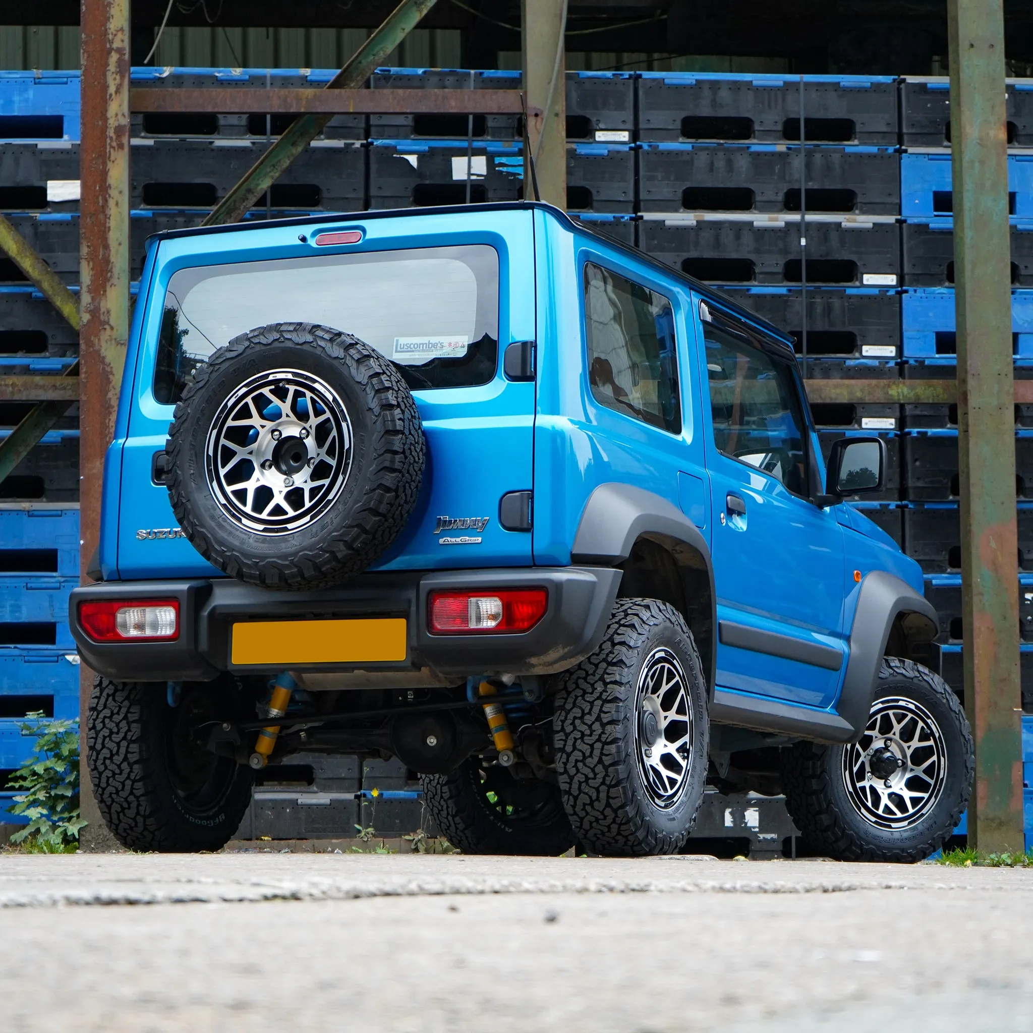 Magpie M-01 Wheel & Tyre Package for Suzuki Jimny (2018 )