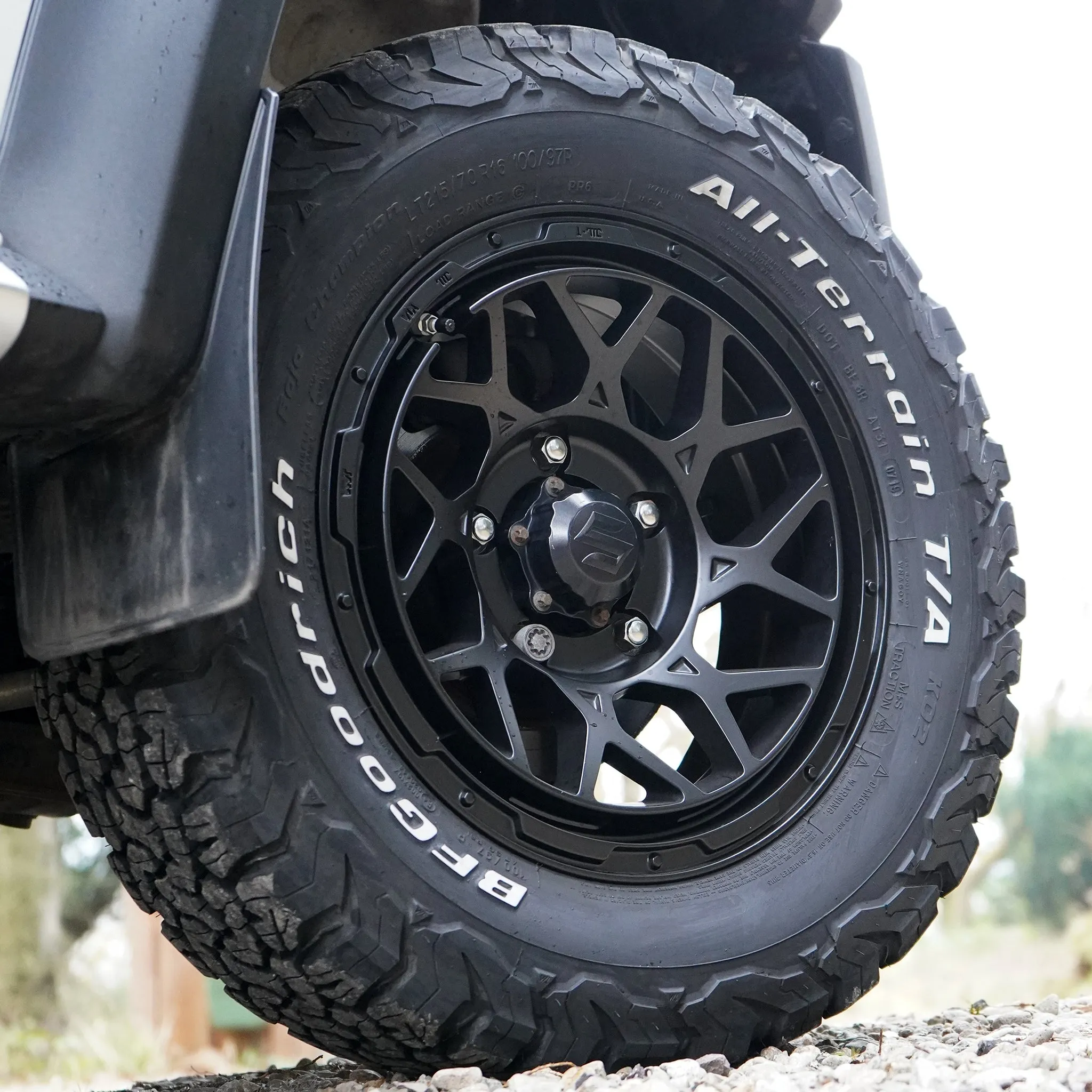 Magpie M-01 Wheel & Tyre Package for Suzuki Jimny (2018 )