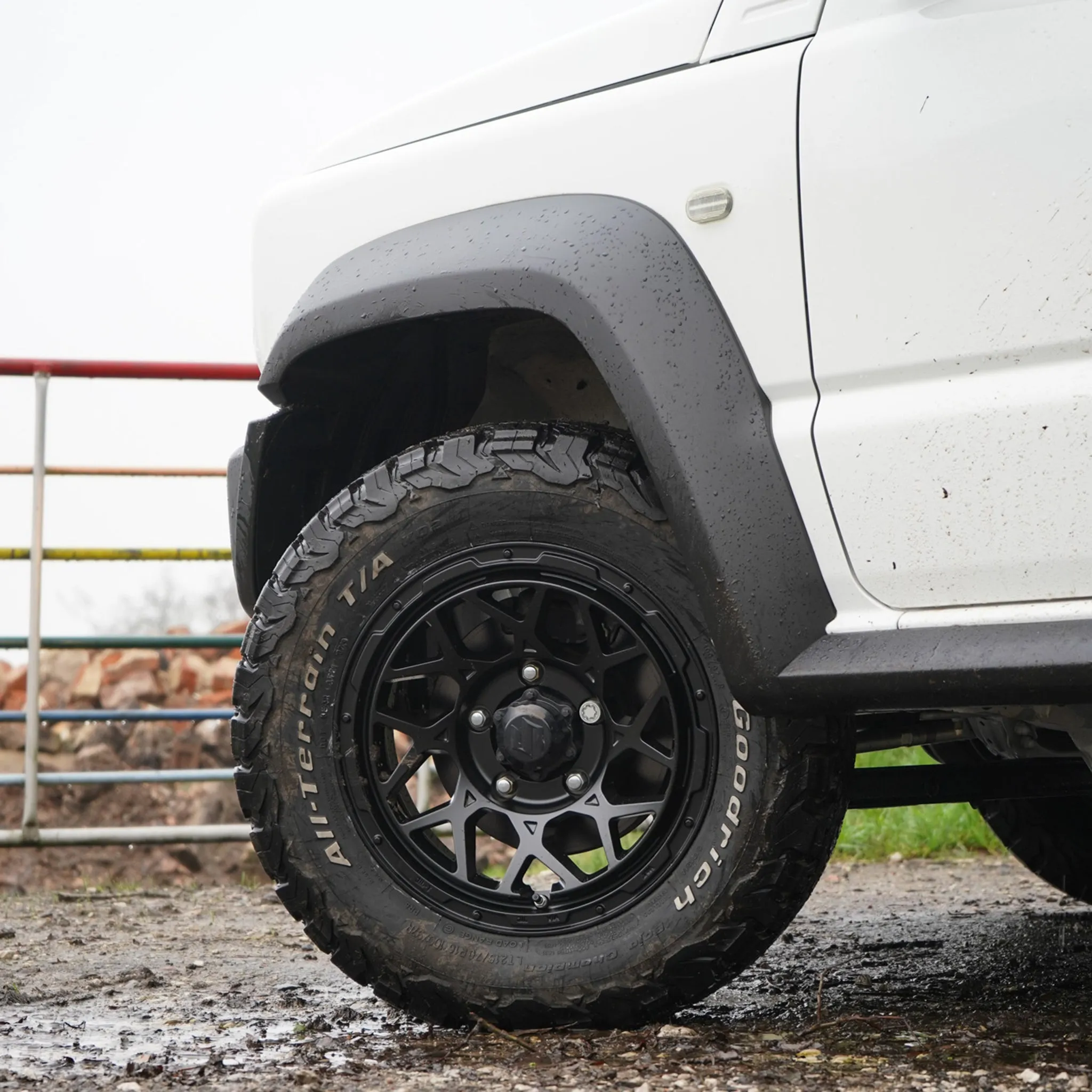 Magpie M-01 Wheel & Tyre Package for Suzuki Jimny (2018 )