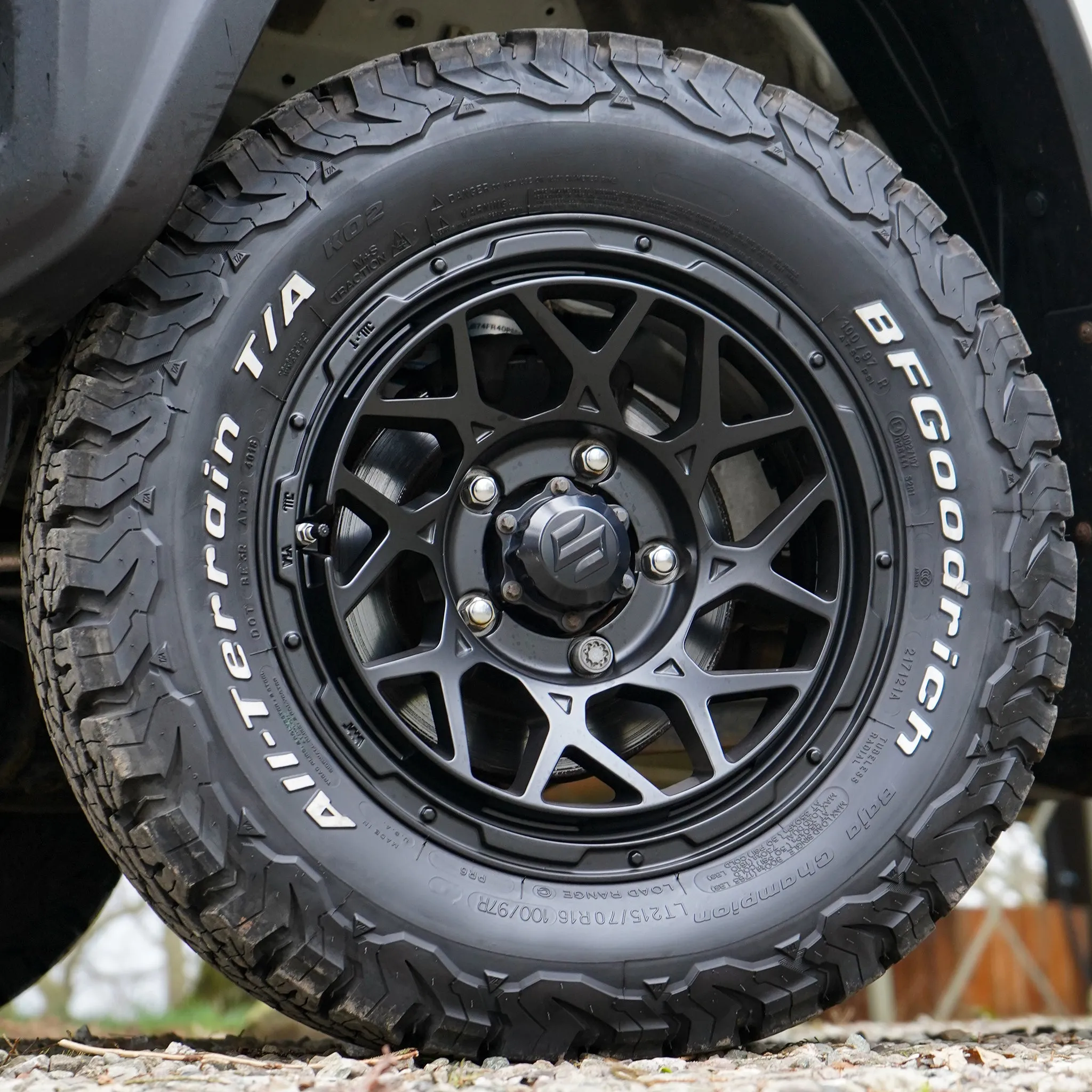 Magpie M-01 Wheel & Tyre Package for Suzuki Jimny (2018 )