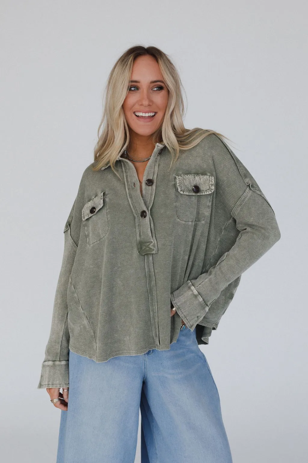The Nest Cool Comfort Henley Top - Olive