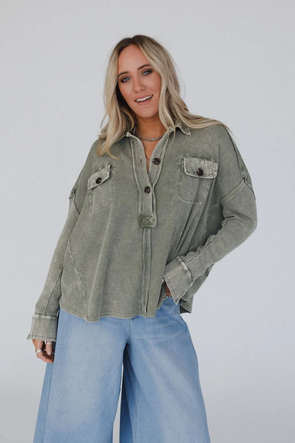The Nest Cool Comfort Henley Top - Olive