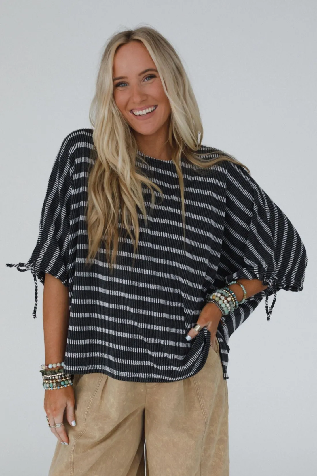 The Nest Little Lark Striped Puff Sleeve Tee - Charcoal