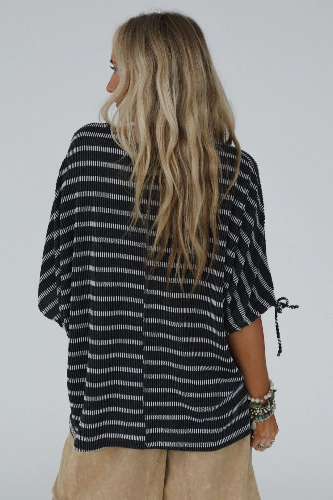 The Nest Little Lark Striped Puff Sleeve Tee - Charcoal