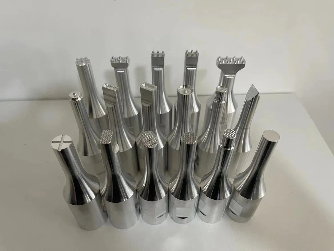 Ultrasonic Plastic spot Welding Machine 700W Spot Welder AC 110V/220V Ultrasonic Welding Equipment car body repair