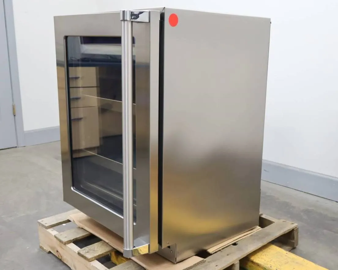 Viking 24" Freestanding/Built-In Undercounter 5 Series Refrigerator VURE524GSS
